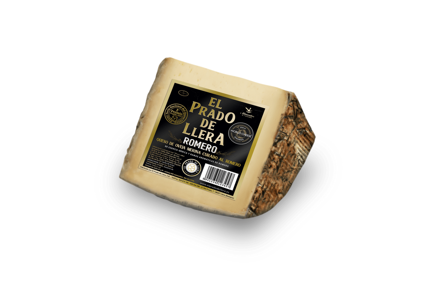 Se muestra una cuña del queso Prado de Llera al romero, con su etiqueta en el costado.