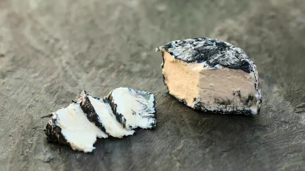 El queso con ceniza galardonado a nivel mundial