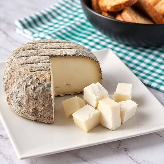 Queso Semicurado de Cabra con Moho La Yerbera