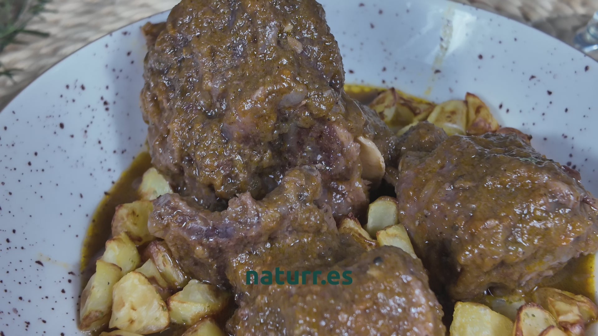 Cargar video: 